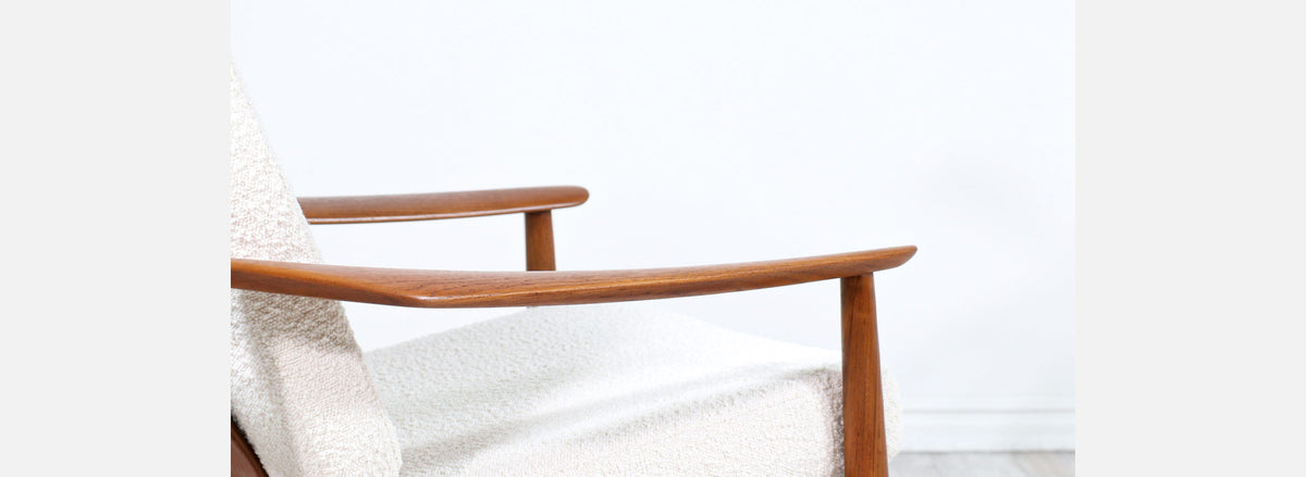 Arne Vodder Sculpted Teak & Boucle Reclining Lounge Chair for France & Son