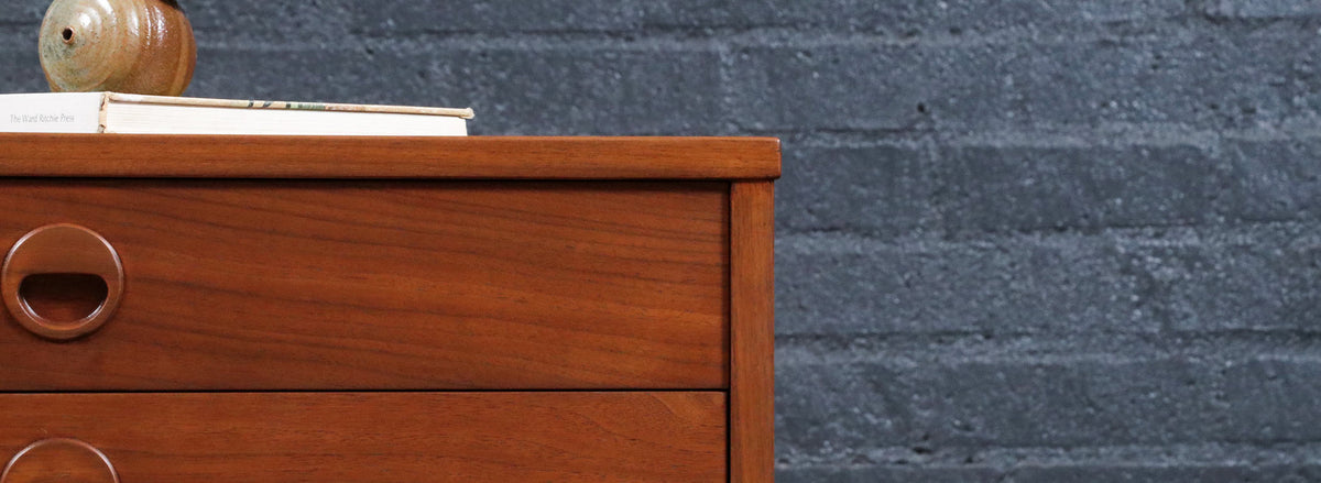 Yngve Ekström Model-507 Walnut Night Stands for Dux