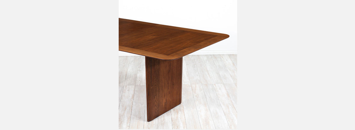 T.H. Robsjohn-Gibbings Model-4800 Expanding Dining Table for Widdicomb