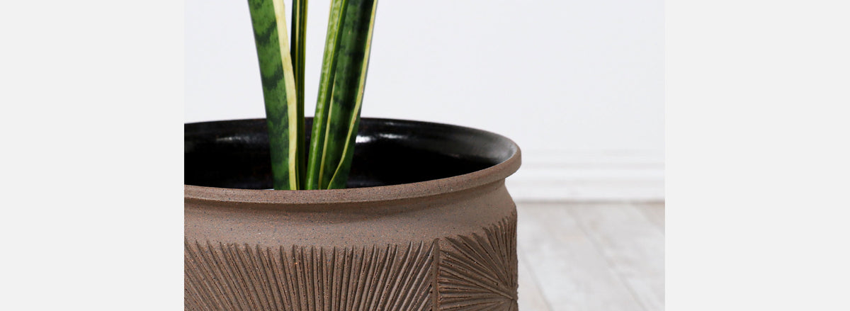 Robert Maxwell "Starburst" Ceramic Stoneware Planter for Earthgender