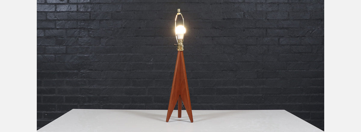 Danish Modern Tripod Sculpted Teak Table Lamp