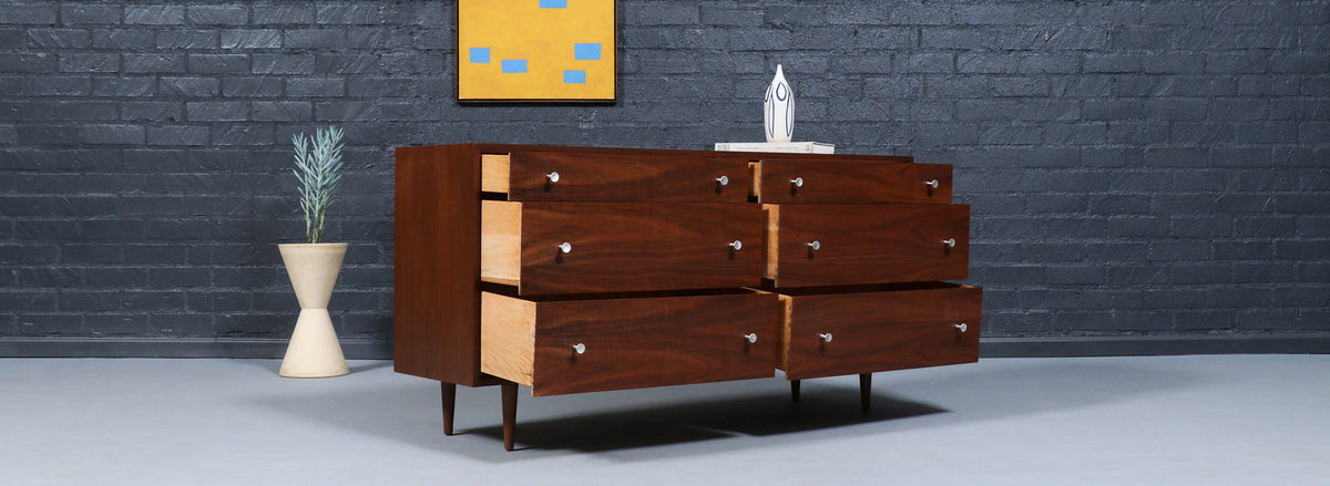 Californian Modernist Walnut Dresser by Milo Baughman