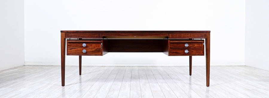 Finn Juhl "Diplomat" Executive Brazilian Rosewood Desk for France & Son