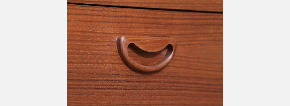 Mid-Century Danish Modern Teak 8-Drawer Dresser