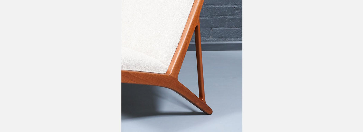Early Hans J. Wegner JH-555 Teak Sofa for Johannes Hansen