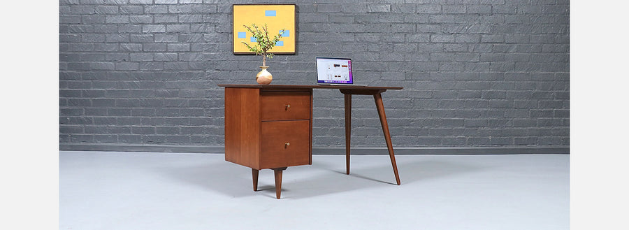 Paul McCobb "Planner Group" Writing Desk for Winchendon Furniture Co.