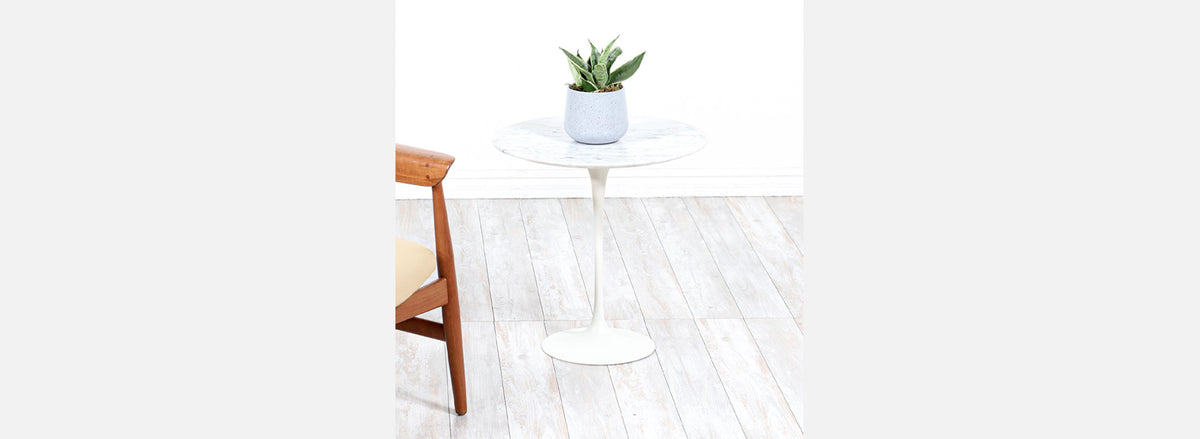 Vintage Eero Saarinen Tulip Side Table with Carrara Marble Top for Knoll