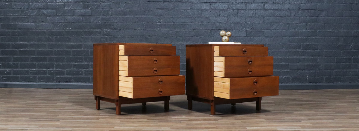 Yngve Ekström Model-507 Walnut Night Stands for Dux
