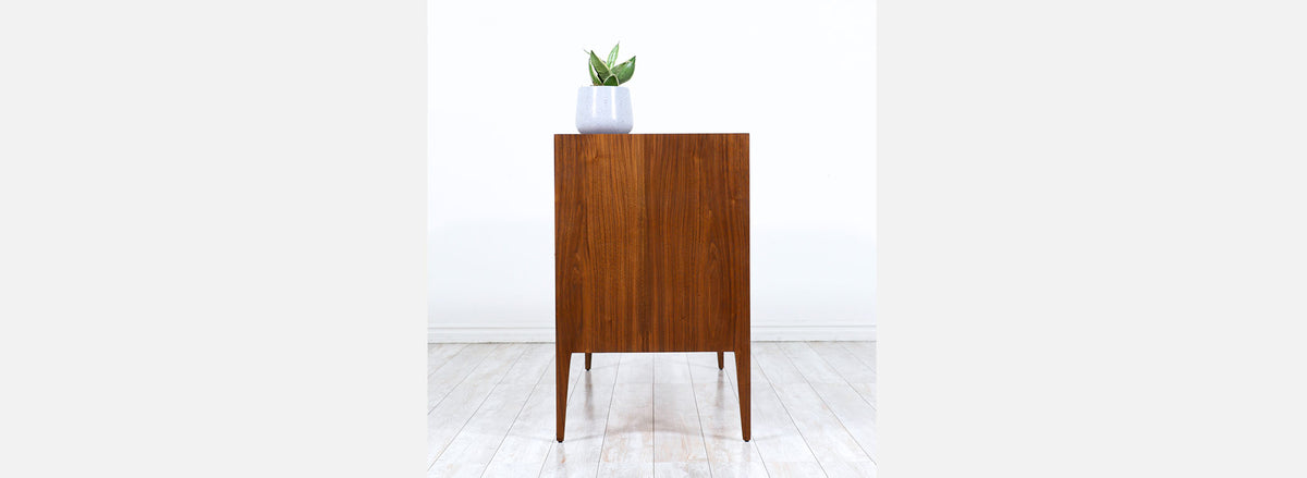Mid-Century Modern 6-Drawer Walnut Dresser