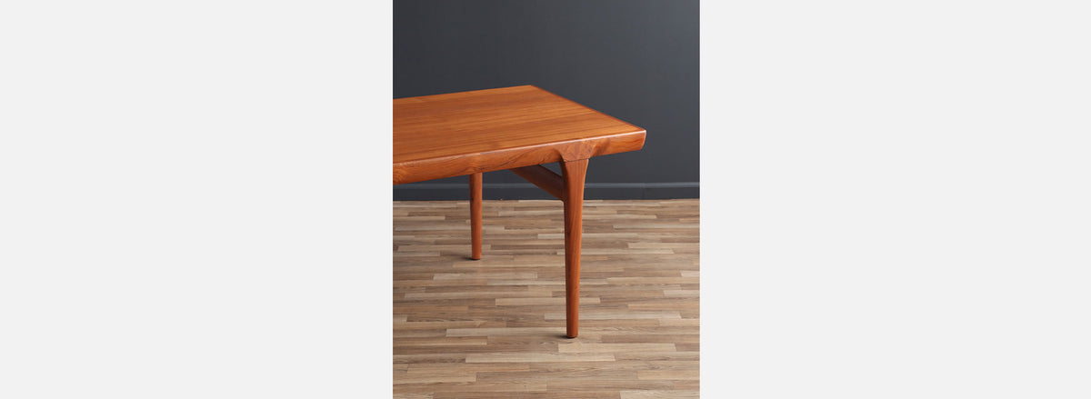 Danish Modern Expanding Teak Dining Table by Faarup Mobelfabrik