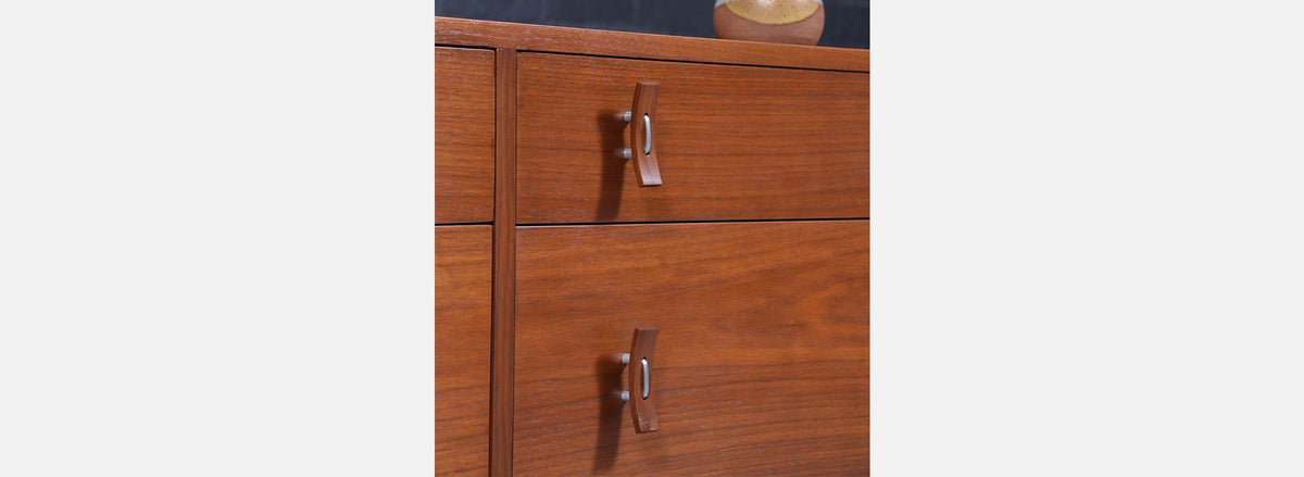 Californian Modernist Dresser by Stanley Young for Glenn of CA
