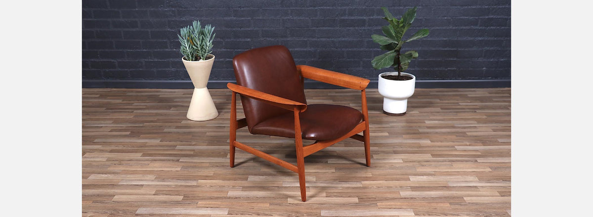 Finn Juhl Model BO-118 Cognac Leather & Teak Lounge Chair