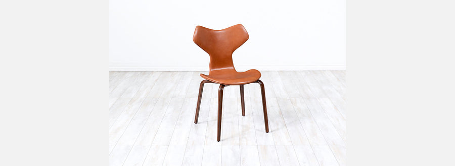 Arne Jacobsen "Grand Prix" Leather Chair for Fritz Hansen