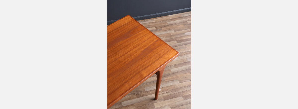 Danish Modern Expanding Teak Dining Table by Faarup Mobelfabrik