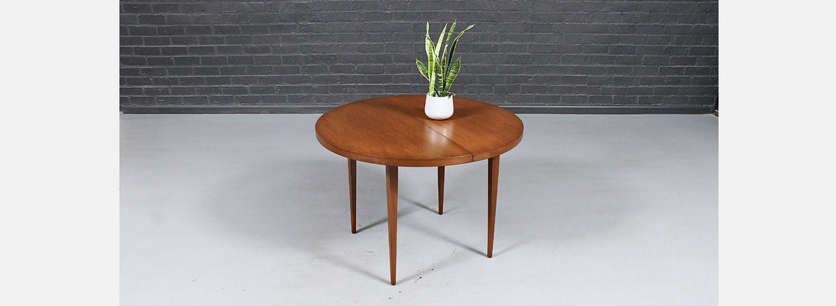 Paul McCobb "Planner Group" Expanding Dining Table for Winchendon Furniture