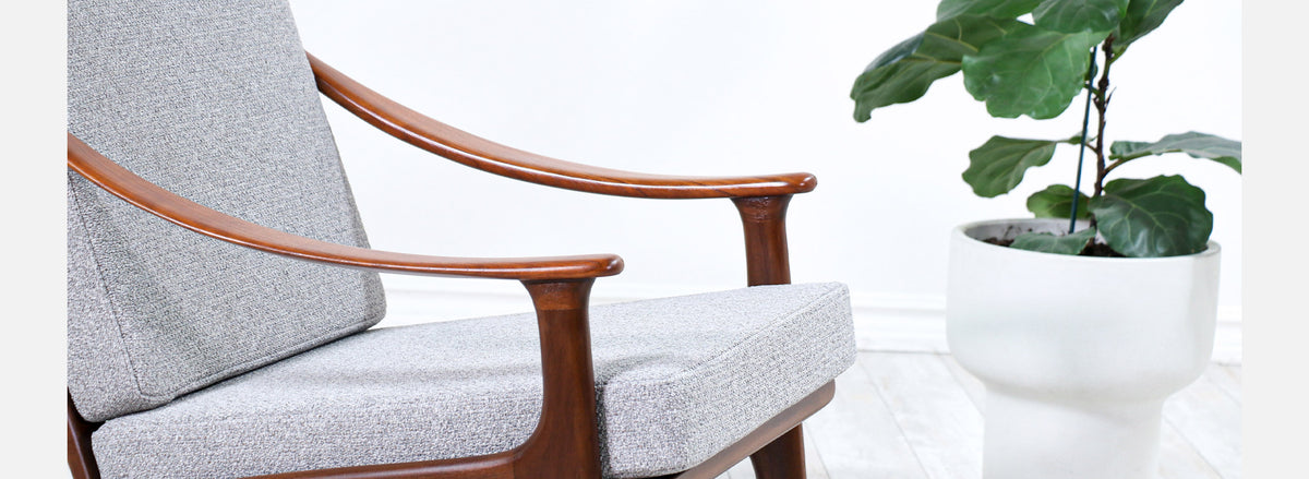 Arne Hovmand-Olsen Sculpted Teak Lounge Chair for Mogens Kold
