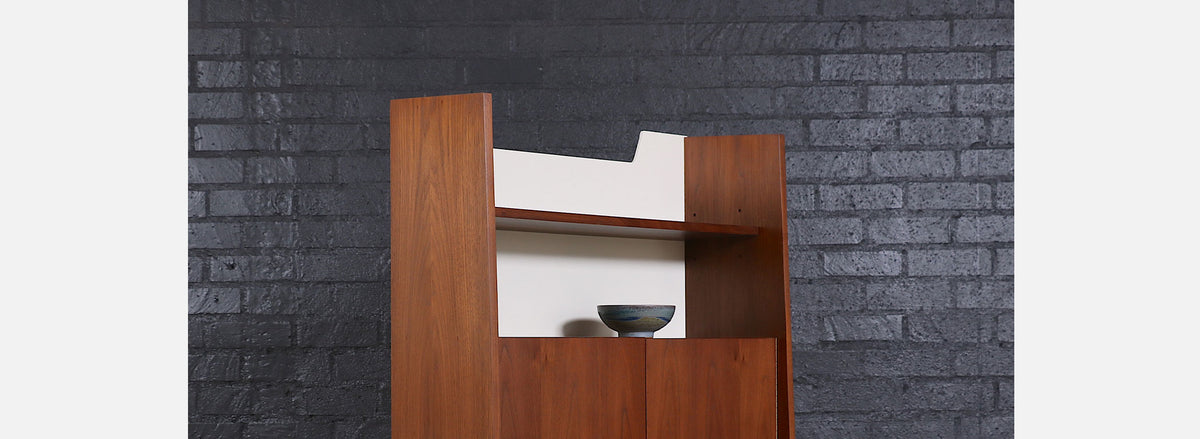 Kipp Stewart Lacquered & Walnut Bookshelf for Glenn of CA