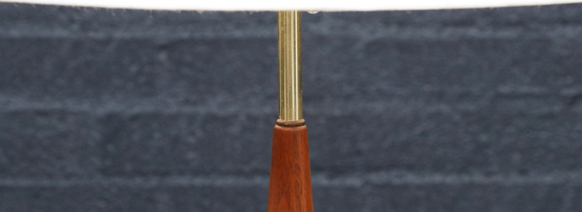 Gerald Thurston Sculpted Tripod Table Lamp for Lightolier