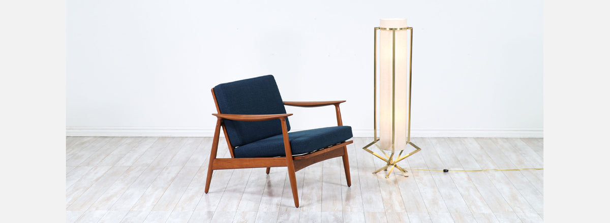 Mid-Century Modern Sculpted Brass Floor Lamp