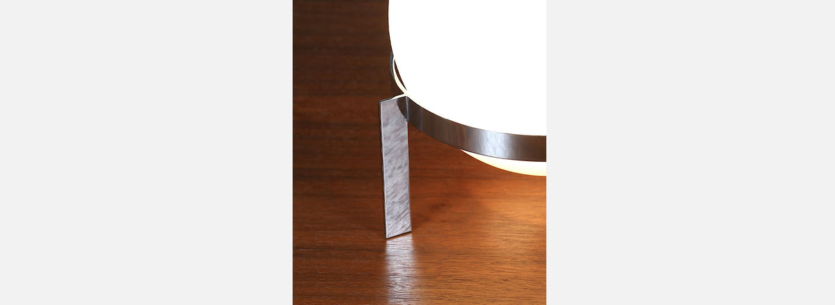 Mid-Century Modern "La Ligne" Table Lamp by Alfred Hablützel 
