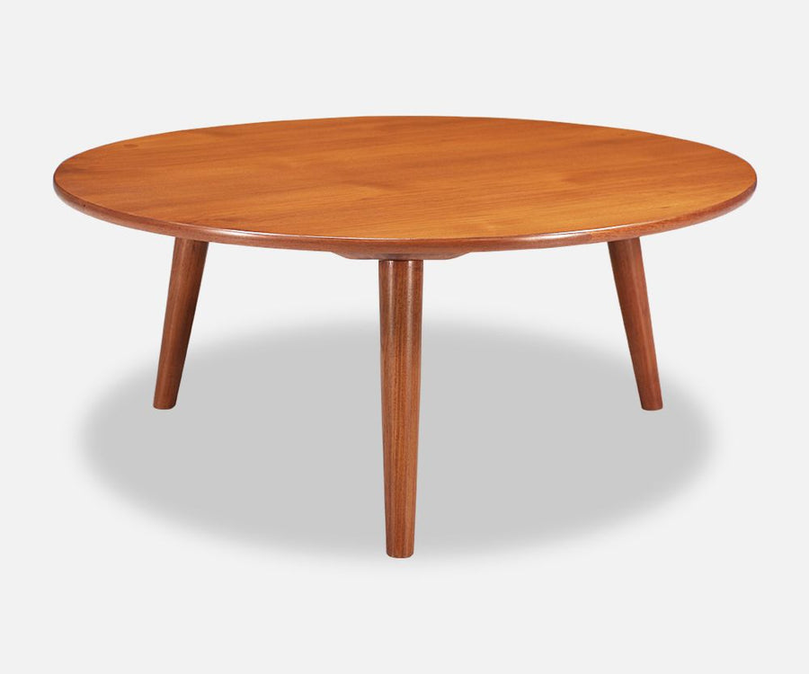 Hans J. Wegner Round Coffee Table for Andreas Tuck