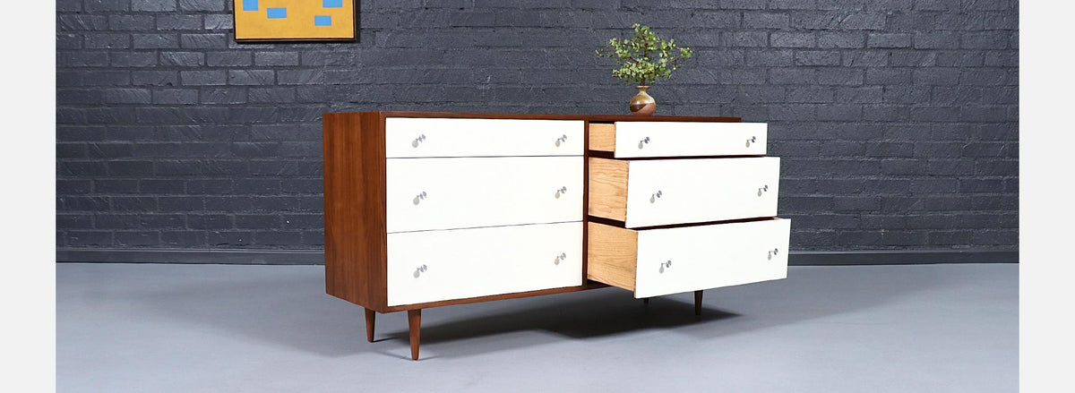 Milo Baughman Modernist Lacquered & Walnut Dresser for Glenn of California