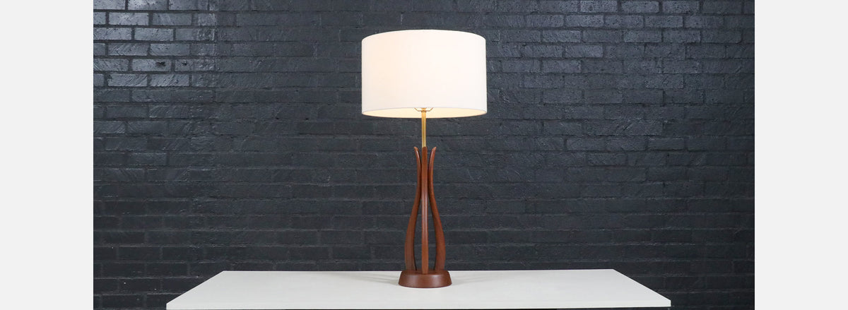 David Shreve Sculpted Walnut Table Lamp for V.H. Woolums