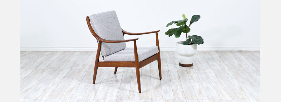 Peter Hvidt & Orla Mølgaard-Nielsen Model FD-146 Lounge Chair 