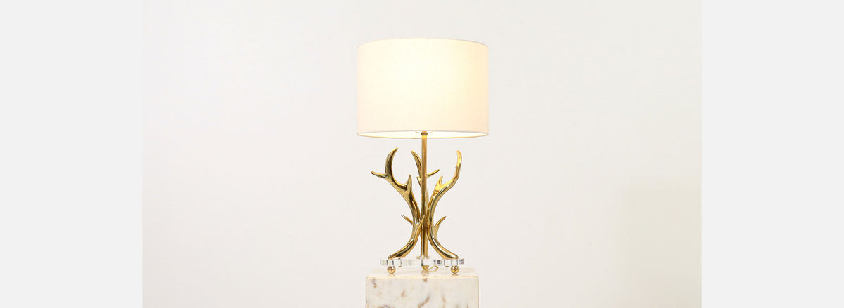 Mid-Century Modern Sculpted Brass Horns & Lucite Table Lamp 