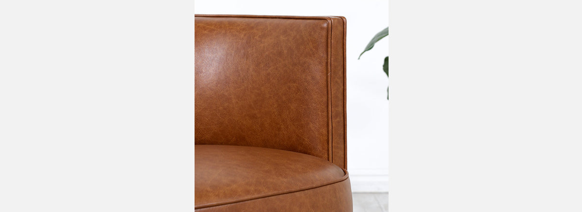 Milo Baughman Swivel Cognac Leather Tub Chair for Thayer Coggin