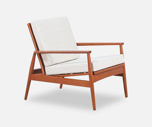 Danish Modern Sculpted Teak Lounge Chair