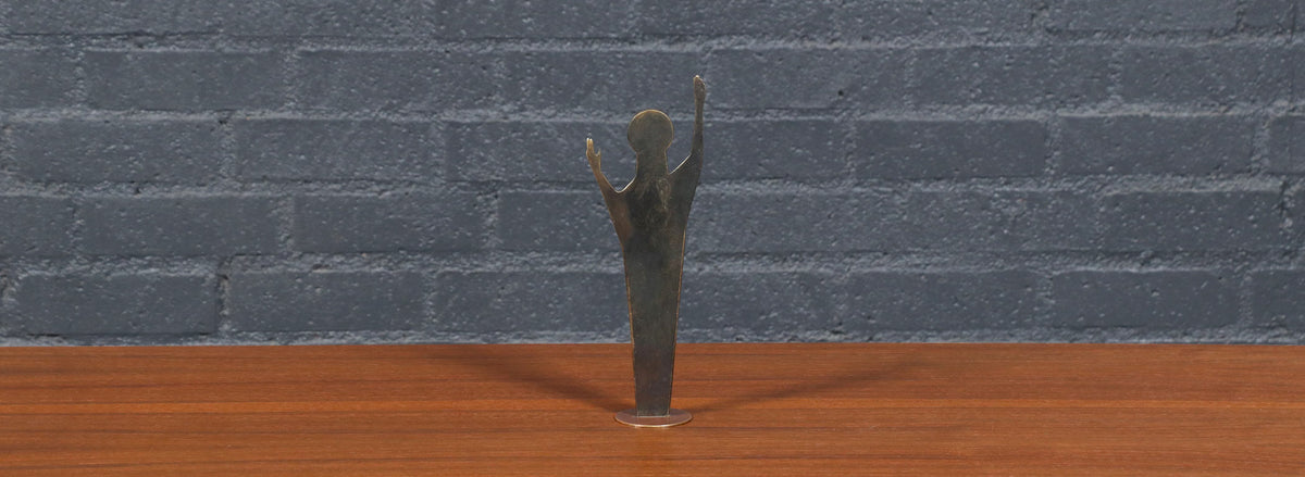 Mid-Century Austrian Modernist Bronze Christ Sculpture by Franz Hagenauer