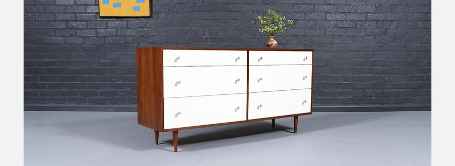 Milo Baughman Modernist Lacquered & Walnut Dresser for Glenn of California