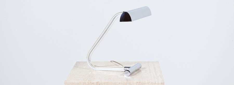 Peter Hamburger "Crylicord" Sculpted Lucite & Chrome Table Lamp