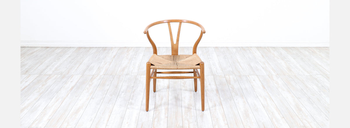 Classic Hans J. Wegner "Wishbone" Oak Arm Chair for Carl Hansen & Søn