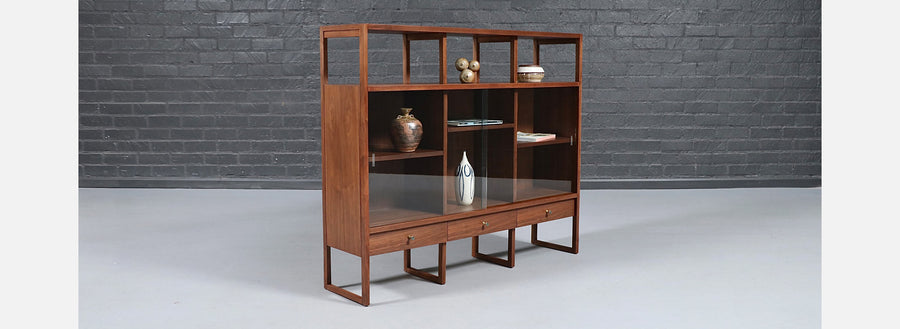 Paul McCobb "Delineator" Walnut & Glass Bookcase for Lane 