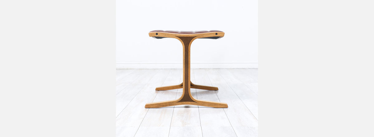 Tendo Mokko "Heron" Cognac Leather Lounge Chair with Ottoman