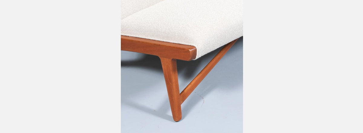 Early Hans J. Wegner JH-555 Teak Sofa for Johannes Hansen
