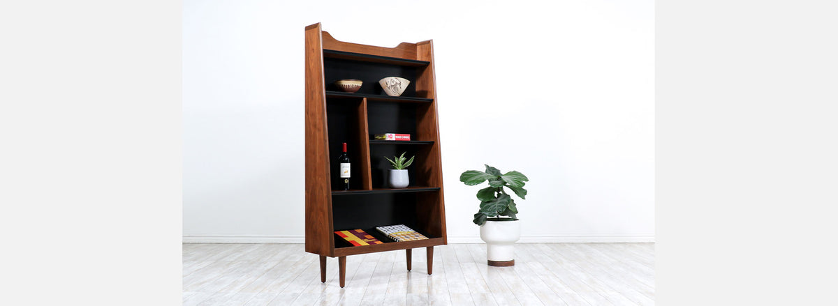 Merton L. Gershun Free-Standing Taper Bookshelf for Dillingham