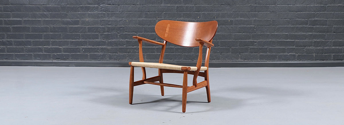 Hans J. Wegner CH-22 Lounge Chair for Carl Hansen & Søn