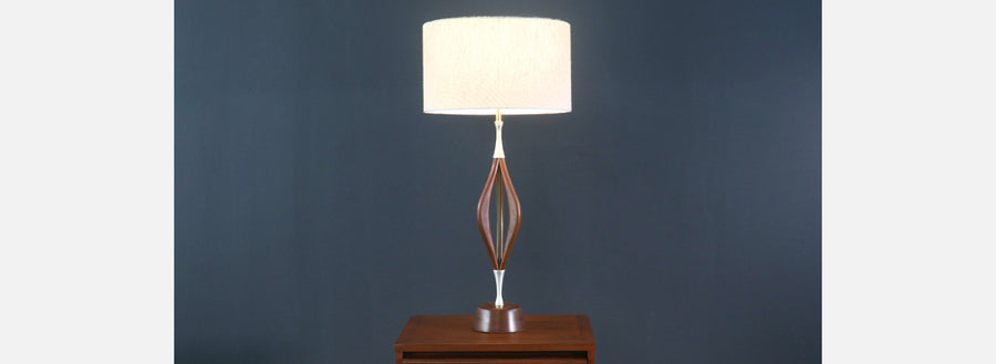 Mid-Century Modern Sculpted Walnut Table Lamp by V.H. Woolums