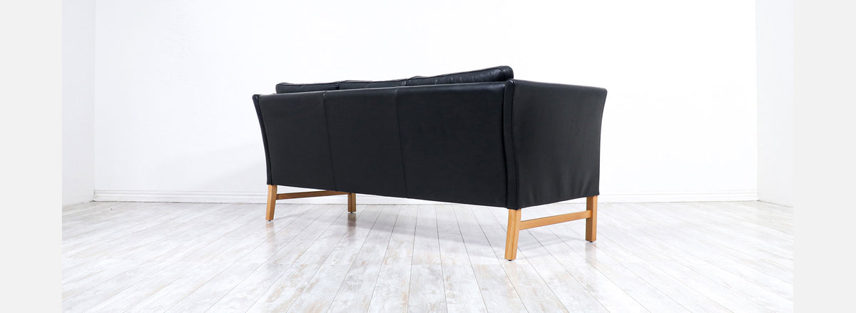 Danish Modern Black Leather 3-Seater Sofa by Svend Skipper