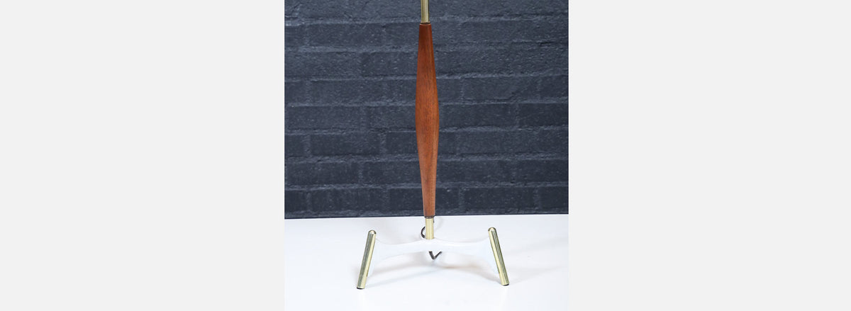 Gerald Thurston Sculpted Tripod Table Lamp for Lightolier