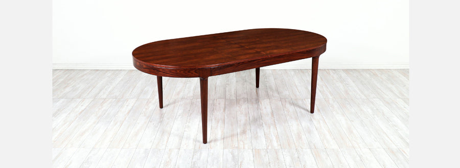 Arne Hovmand-Olsen "Butterfly-Leave" Expanding Rosewood Dining Table for Mogens Kold
