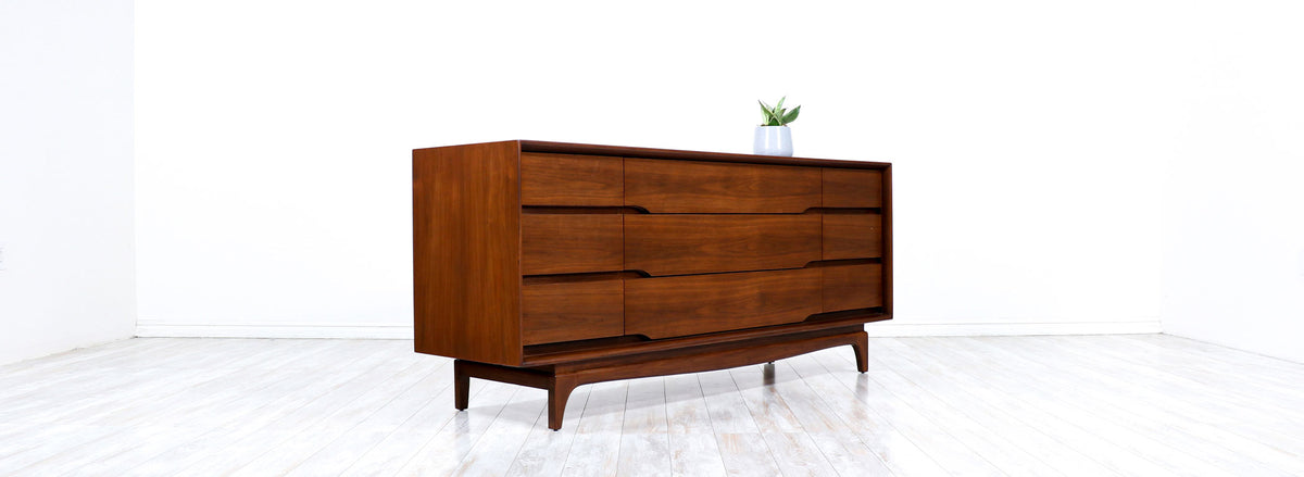 Mid-Century Modern 9-Drawer Sculpted Walnut Dresser 