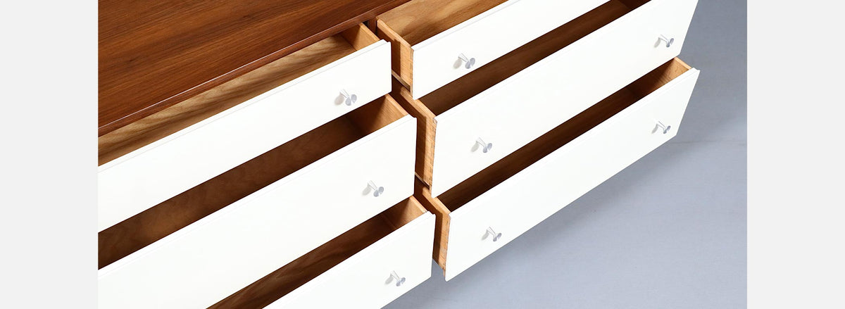 Milo Baughman Modernist Lacquered & Walnut Dresser for Glenn of California