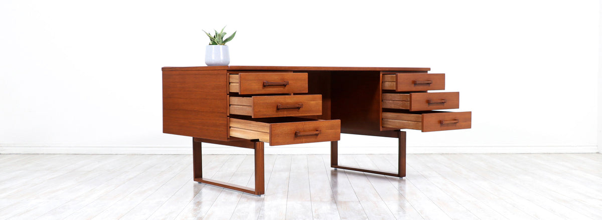 Henning Jensen & Torbin Valeur Executive Desk with Bookcase for Dyrlund