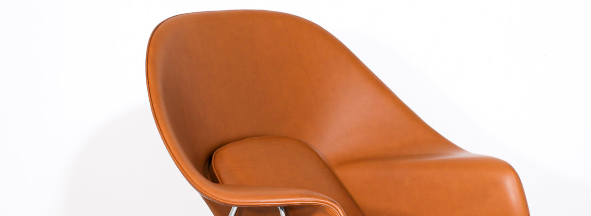 Vintage "Womb" Tan Leather Chair with Ottoman by Eero Saarinen for Knoll 