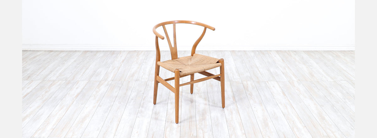 Iconic Hans J. Wegner “Wishbone” Oak Arm Chair for Carl Hansen & Søn