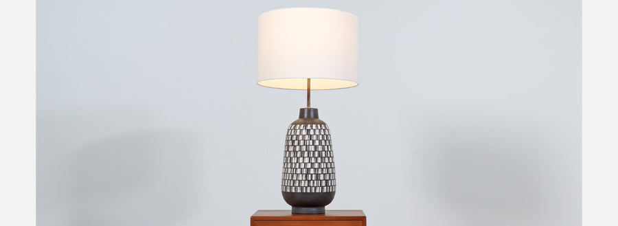 Mid-Century Modern Italian Ceramic Table Lamp